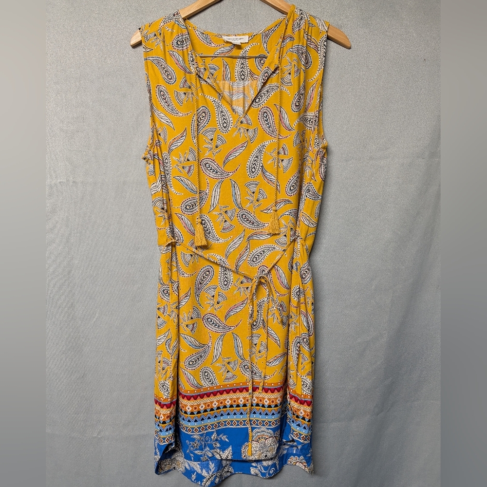 Sleeveless Yellow Paisley Print Tie-Waist Dress